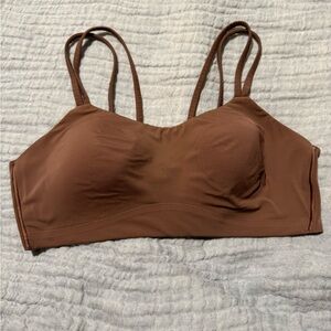Lululemon like a cloud bra